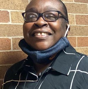 Meet your Posher, Daphne